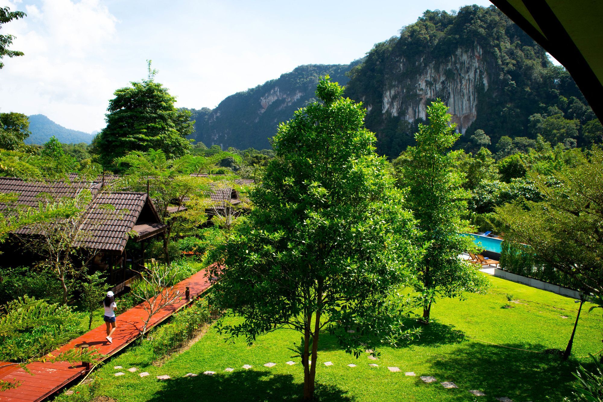 Montania Lifestyle Hotel Phanom Exteriör bild