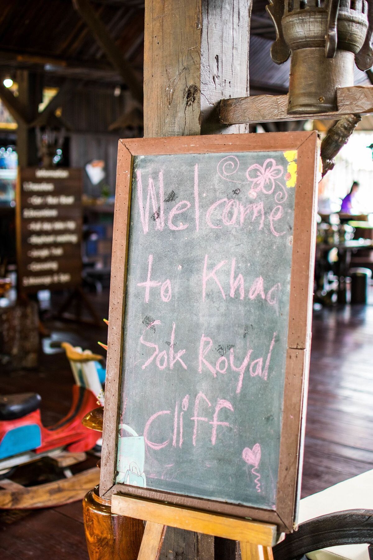 Montania Lifestyle Hotel Phanom Exteriör bild